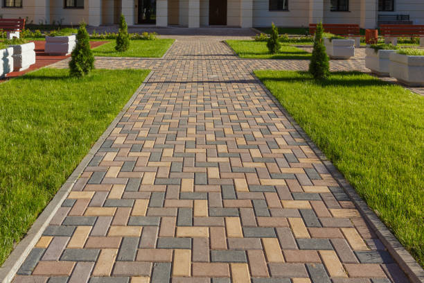 Best Local Driveway Pavers  in Broadmoor, CA